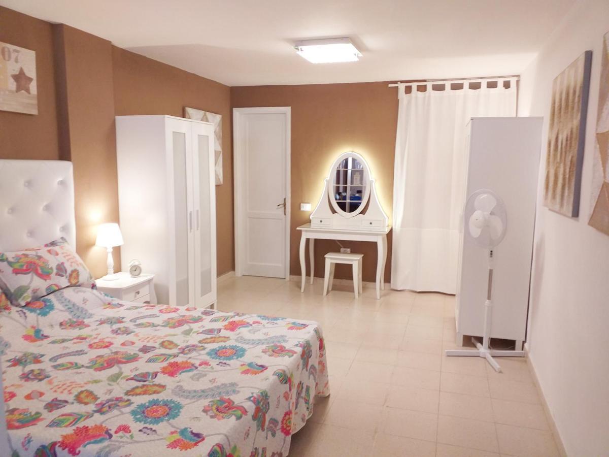 Apartamento Tristana Appartement Vecindario  Buitenkant foto